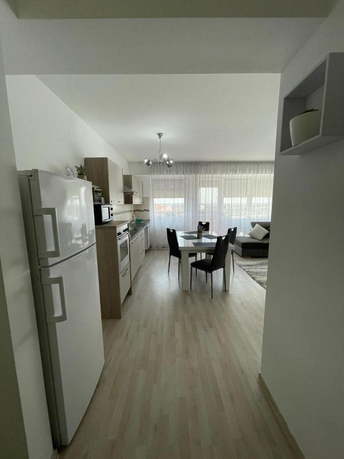 Class Deluxe Apartments オラデア エクステリア 写真